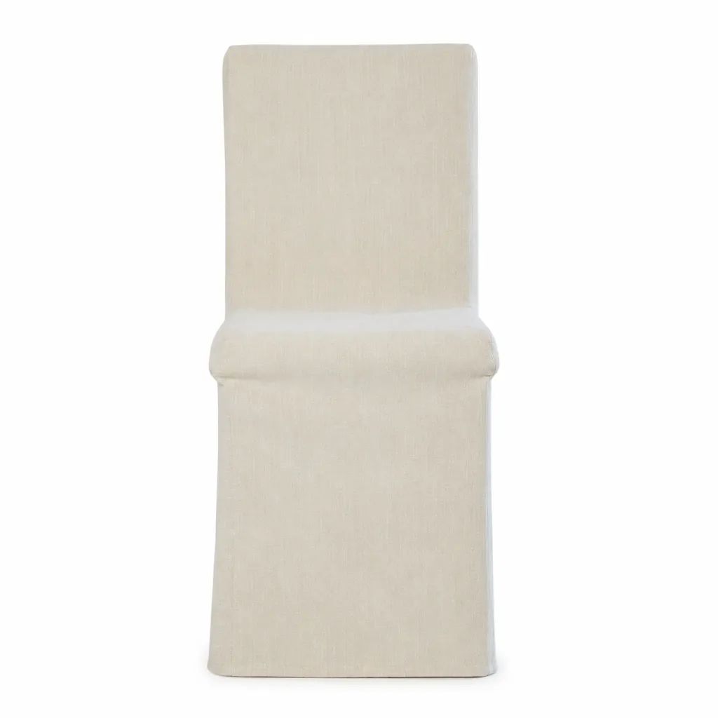 Silla con funda ivory frontal.webp