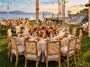 silla french square bejuco contexto.webp